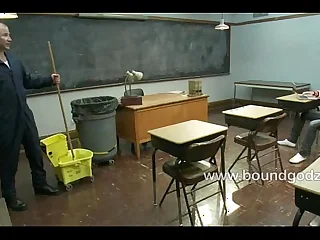 Adam gets sit back on the bed for a fuck